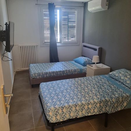 Chambre Privative Renove 2024, Climatisation, Tramway Sur Place , 12 Min Centre, 16 Min Plage, Apercu Lateral Mer, 2 Wc Avec 2 Salle De Bain, Private Room Renovated 2024, Air-Conditioned , Tram On Spot, 2 Toilets And 2 Bathrooms Nicea Zewnętrze zdjęcie