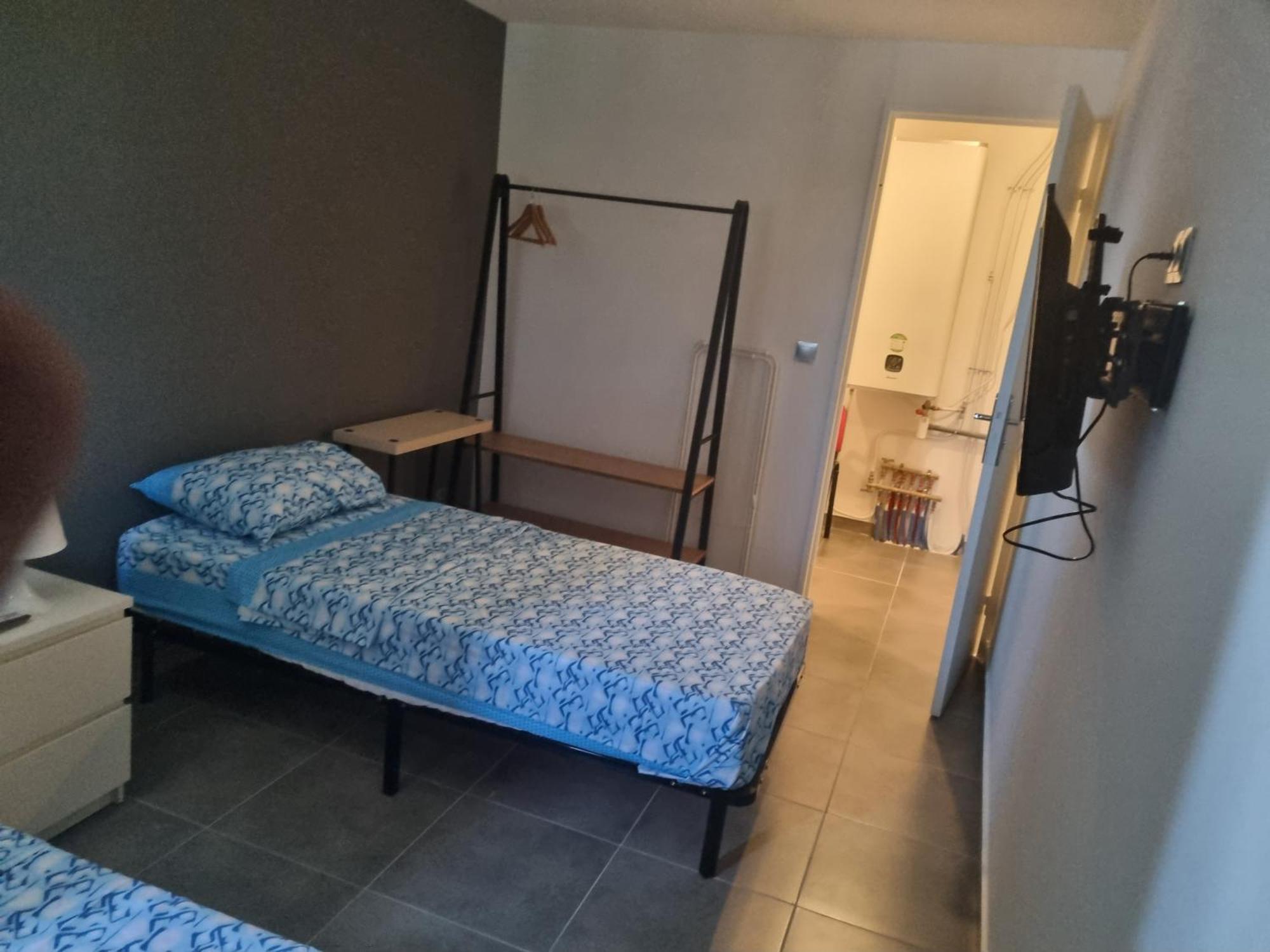 Chambre Privative Renove 2024, Climatisation, Tramway Sur Place , 12 Min Centre, 16 Min Plage, Apercu Lateral Mer, 2 Wc Avec 2 Salle De Bain, Private Room Renovated 2024, Air-Conditioned , Tram On Spot, 2 Toilets And 2 Bathrooms Nicea Zewnętrze zdjęcie