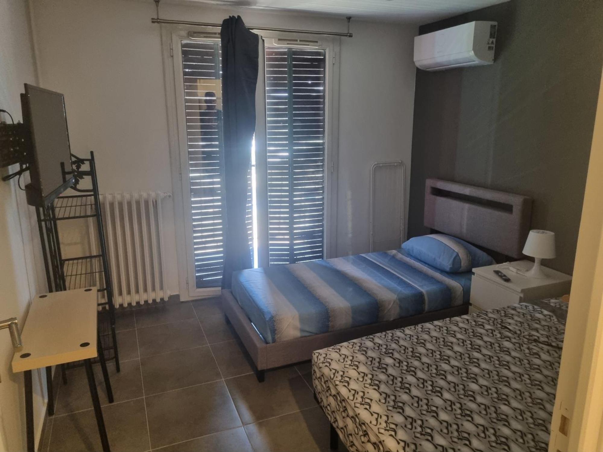 Chambre Privative Renove 2024, Climatisation, Tramway Sur Place , 12 Min Centre, 16 Min Plage, Apercu Lateral Mer, 2 Wc Avec 2 Salle De Bain, Private Room Renovated 2024, Air-Conditioned , Tram On Spot, 2 Toilets And 2 Bathrooms Nicea Zewnętrze zdjęcie