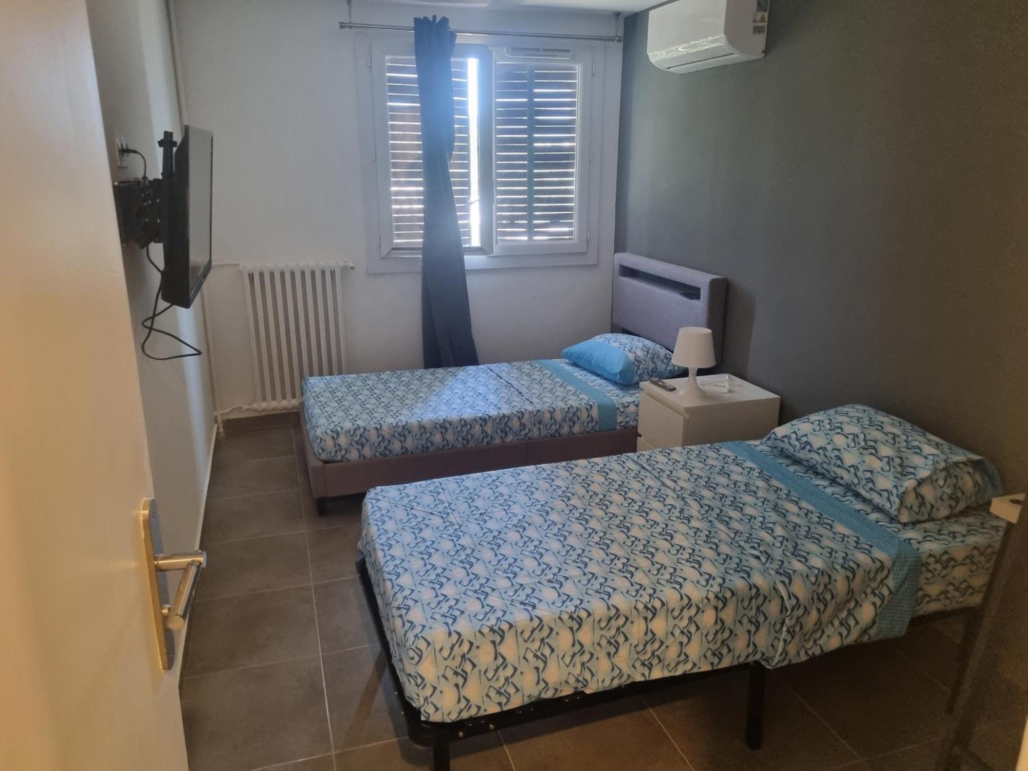 Chambre Privative Renove 2024, Climatisation, Tramway Sur Place , 12 Min Centre, 16 Min Plage, Apercu Lateral Mer, 2 Wc Avec 2 Salle De Bain, Private Room Renovated 2024, Air-Conditioned , Tram On Spot, 2 Toilets And 2 Bathrooms Nicea Zewnętrze zdjęcie